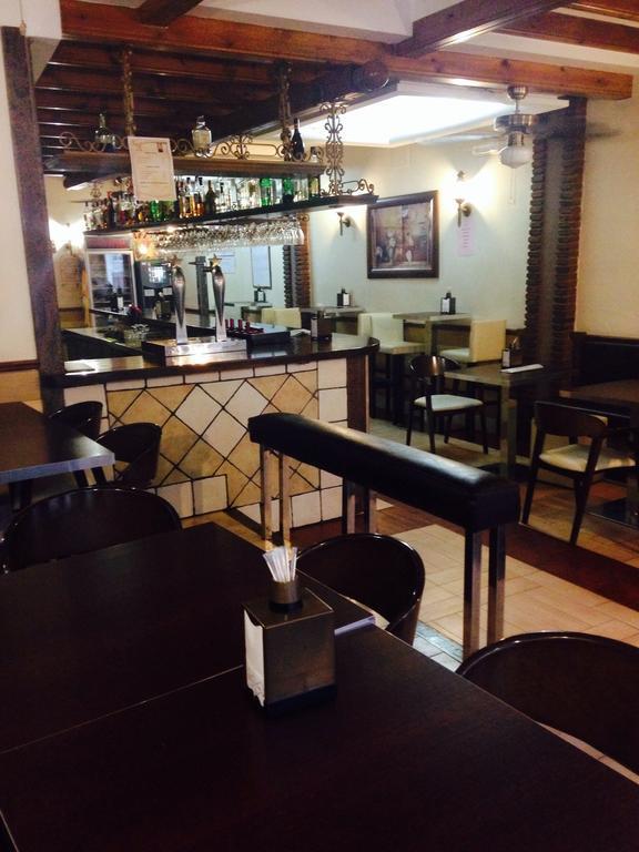 Hotel El Mano Huéscar Dış mekan fotoğraf