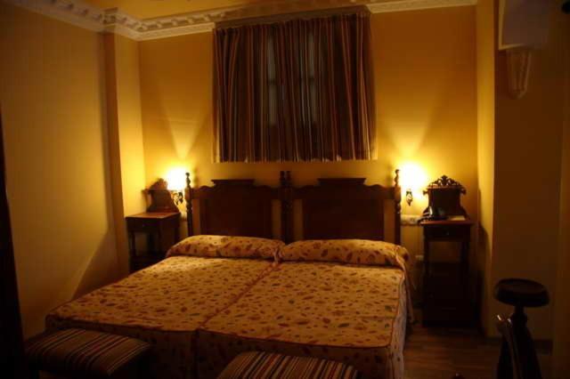 Hotel El Mano Huéscar Dış mekan fotoğraf
